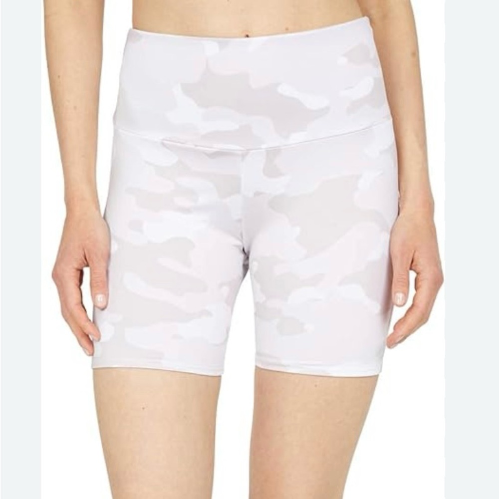 ALO YOGA Camouflage Biker Shorts